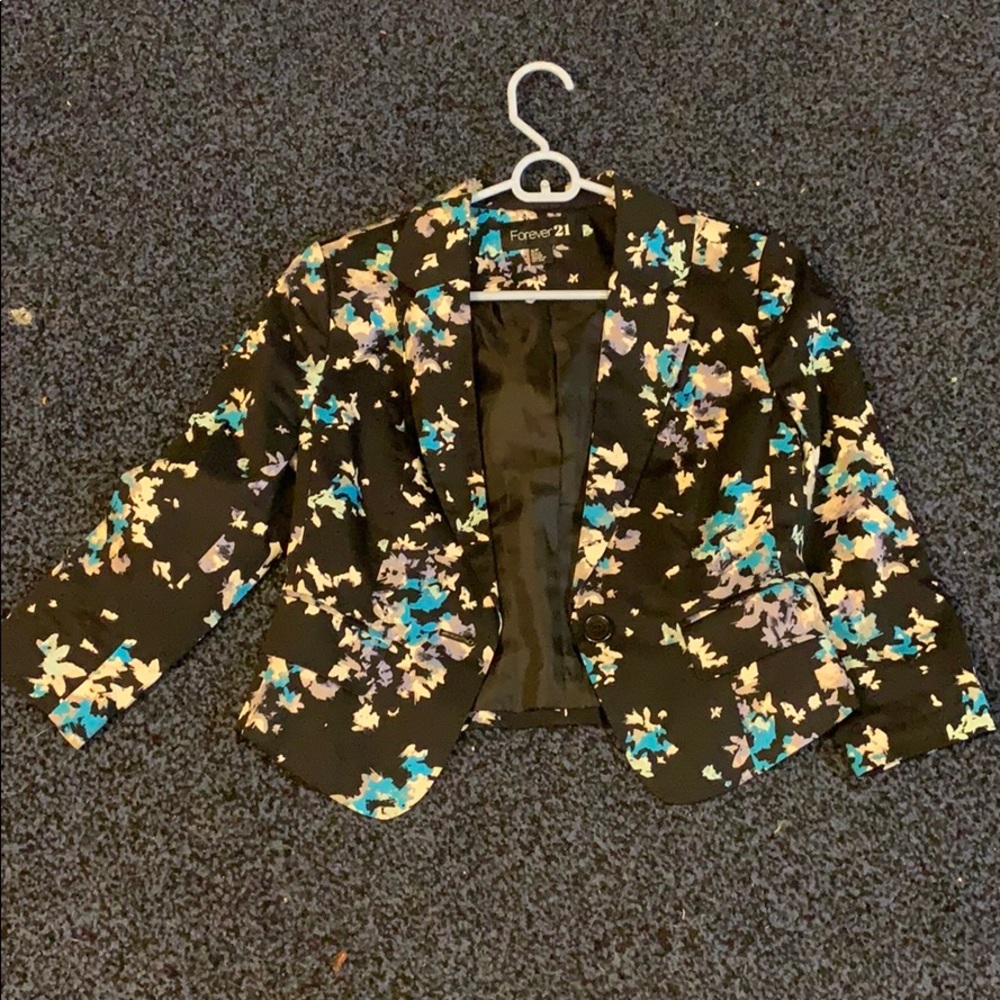 Cropped blazer